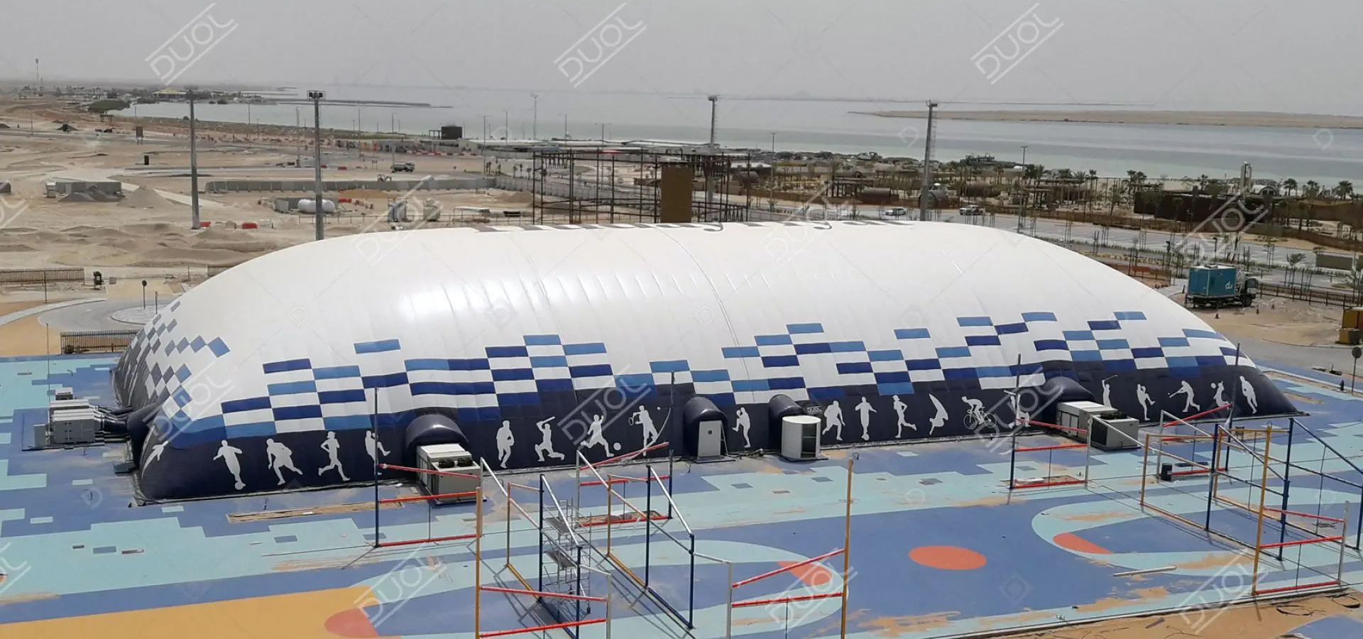 Gymnase incendié: une élue propose une structure gonflable de 1500 m² à la place